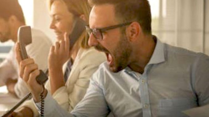 centres-de-contact-phrases Dans les centres de contact, les phrases rébarbatives apportent des résultats négatifs. Alors, misez sur celles qui sont positives pour satisfaire le client.