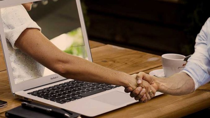 relation-client-digitale Avec la numérisation, la relation client digitale est devenue un must pour les entreprises souhaitant se rapprocher de leurs clients. Découvrez comment tirer profit de l’ère du numérique pour votre relation client.