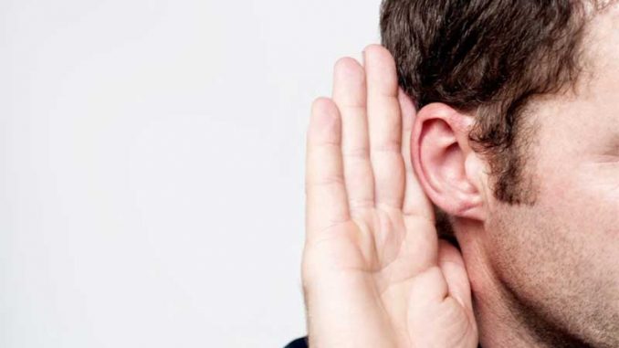 ecoute Etre à l'écoute de vos clients vous permet non seulement d'approfondir votre connaissance client. Mais aussi, d’accroître vos profits en personnalisant vos services.